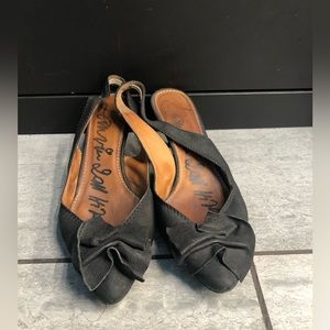 Lanvin leather sling back kitten heels